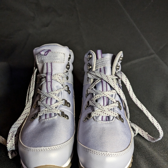 Mountain Warehouse women's size 7 lilac waterproof boots - Picture 4 of 10